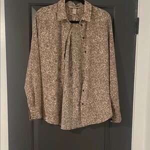 H&M Women's Leopard Print Button Down Shirt - Brown and Black